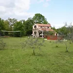 Charming Pool Near * Pula