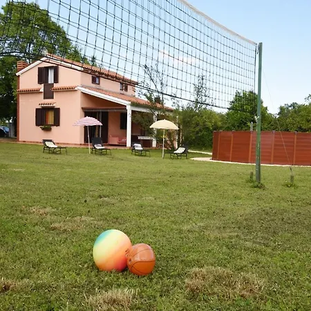 Prázdninový dům Charming Pool Near *