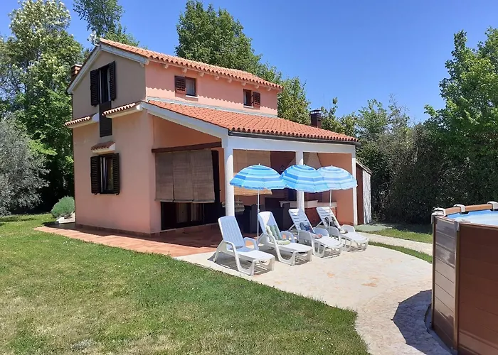 Charming Pool Near
